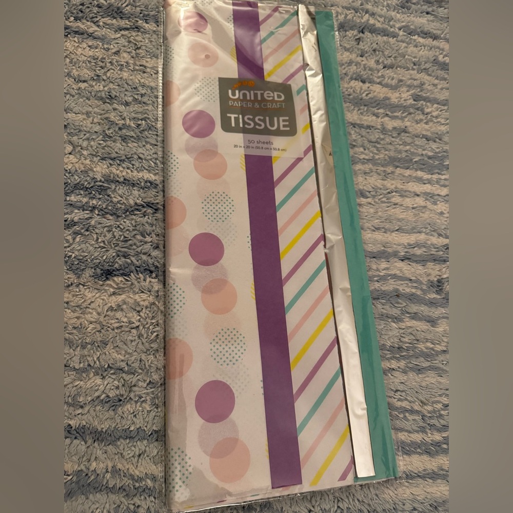 50 Colorful Tissue Paper Set 🚨🚨🚨 - Picture 2 of 3